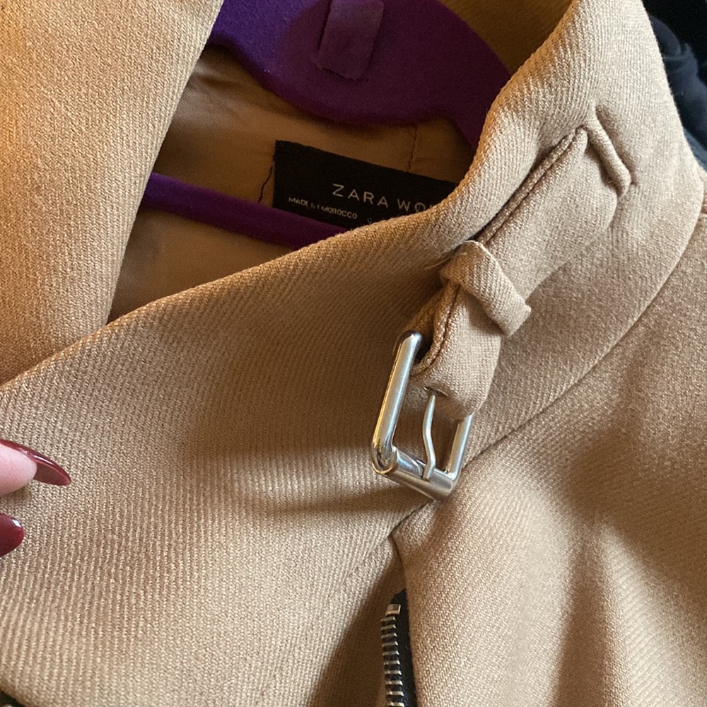 Zara camel coat with collar